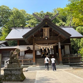 春日山神社
