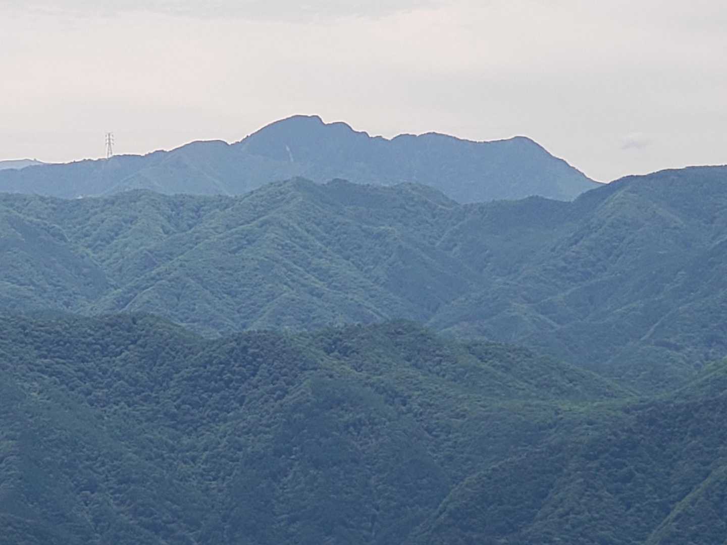 荒船不動登山口-星尾峠-御岳山-兜岩山 周回コースの写真