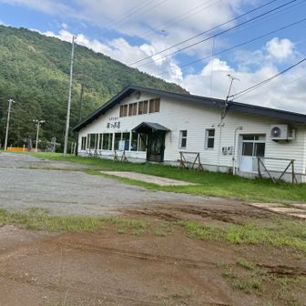 スキー場の登山口…と言うかゲレンデからスタート