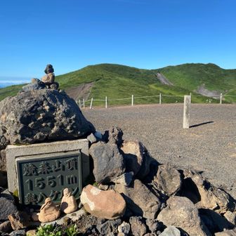 男岳山頂