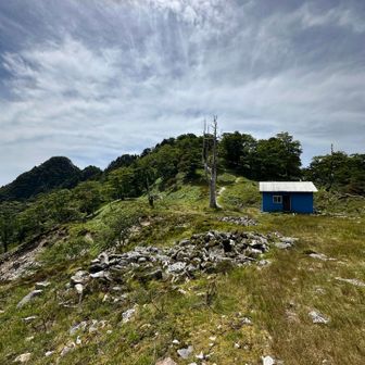 避難小屋？がありました