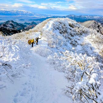 名残り惜しいが下山　