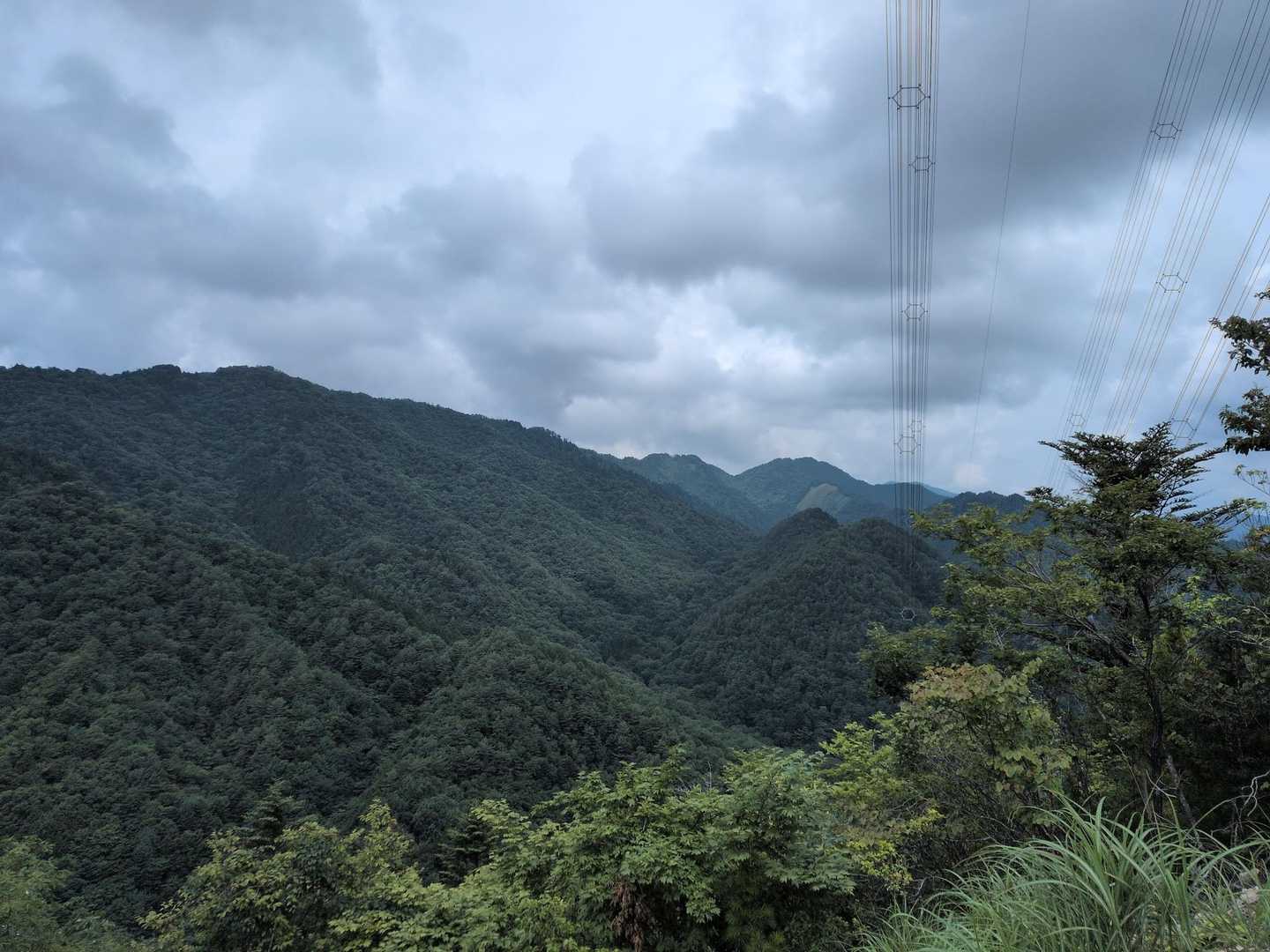 見晴らしポイント
遠くに見えますが大洞山
