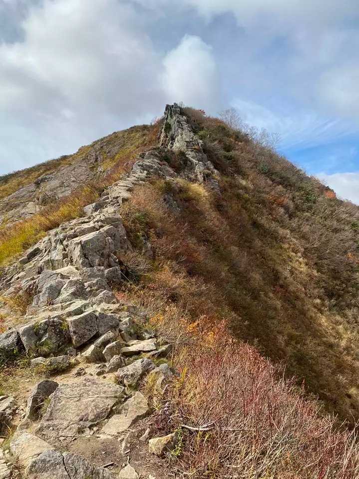 三国岳の写真