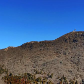 南平台からの鶴見岳