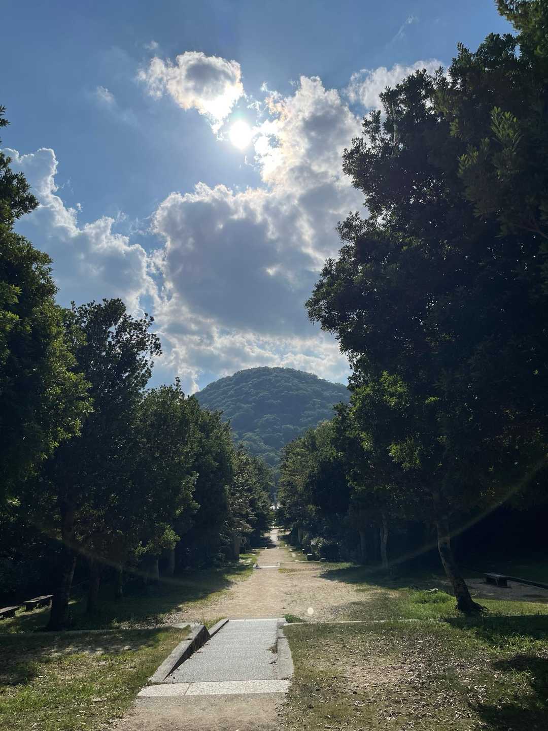甲山森林公園から甲山へ向かいます