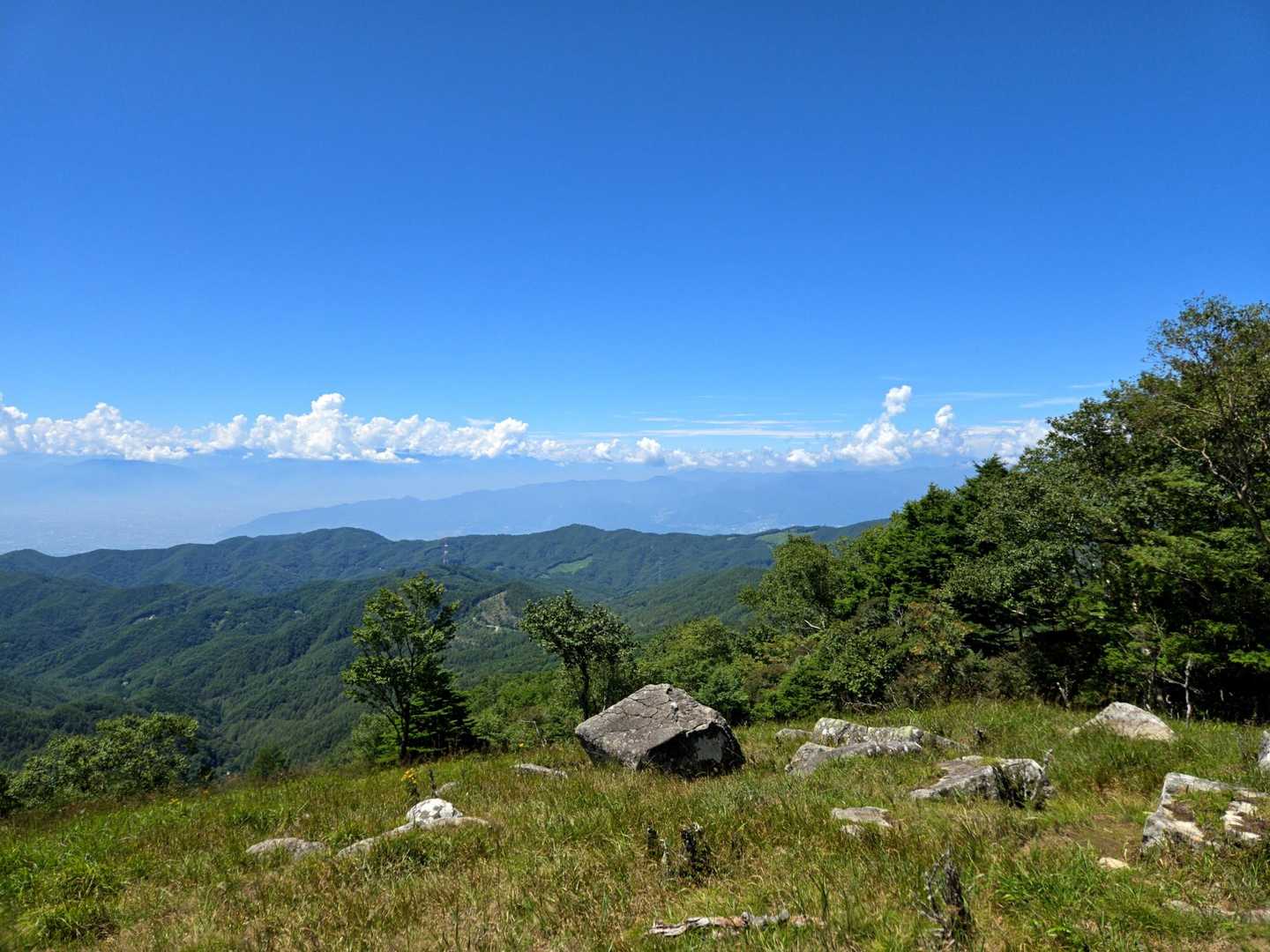 奥：南➔北アルプスと
八ヶ岳　方面