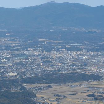 飯塚市街地にズーム