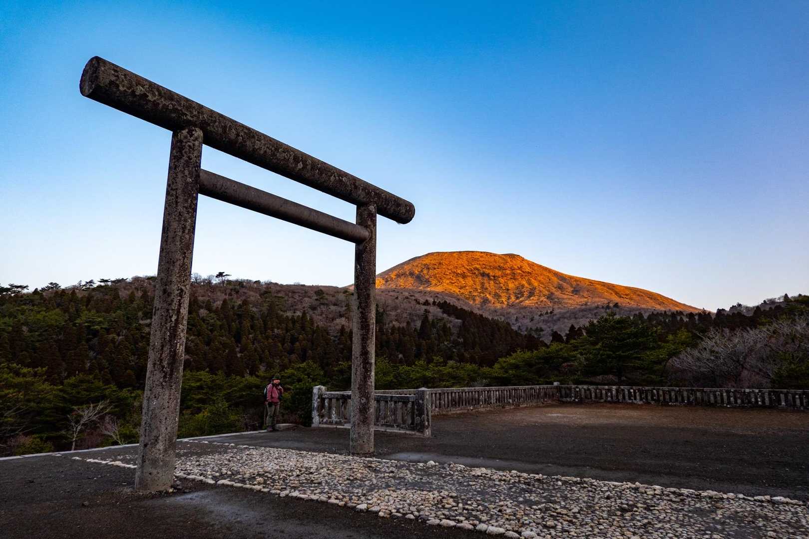 初めての御鉢・高千穂峰（霧島山） / スロ〜さんの霧島山・韓国岳