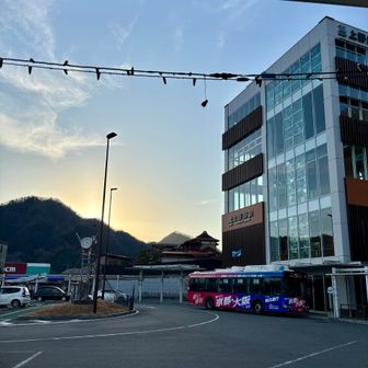 【上野原駅🚉ゴール】
あー終わってしまった！さすがにちょっと短くて、物足りなさは否めませんが😆誰とも会わず静かだし、バラエティーに富んだコースで楽しかった〜🥳🥳🥳