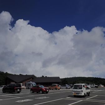 駐車場に帰る