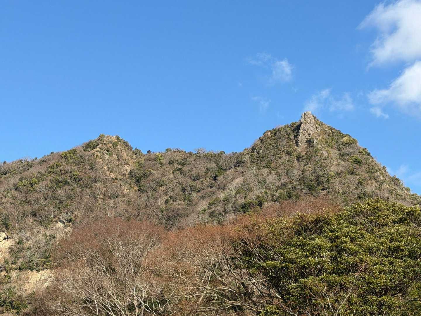 北峰⛰️   南峰⛰️
