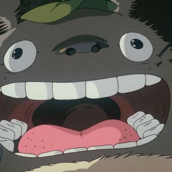 隣のそのまた隣のトトロ