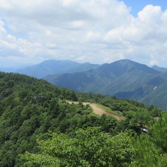 広場が見えてます