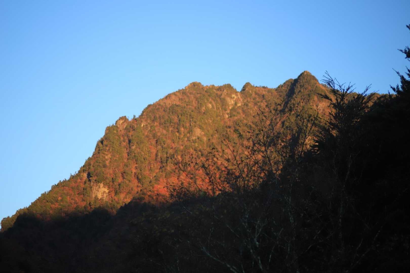本日のお楽しみの鶏冠山