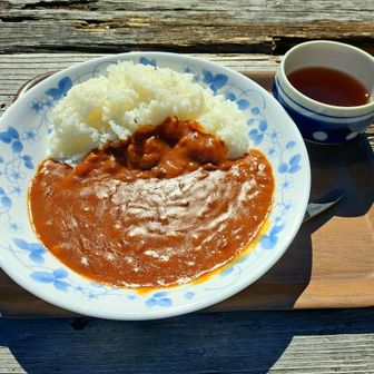 真砂沢ロッジでカレーライスを頂きました🍛

美味しかったです😋