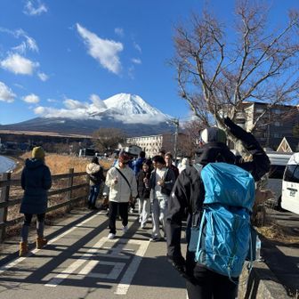 今日のダイヤモンド富士をヨロシク！
さあ出発だあー