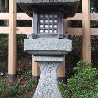 ばた