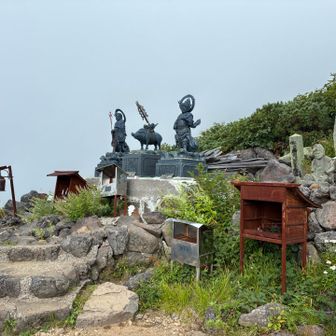 なんとかここまで　
下山苦手な私　藤倉さんが見守ってくれて安心して降りられる事ができました。ありがとうございます。