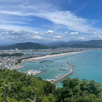 ここからの景色は絶景です
片男波方面