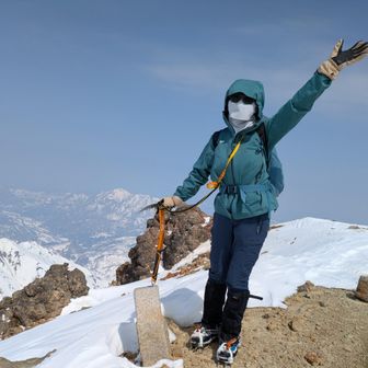 やっと山頂です