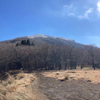 国観峠からの山頂付近