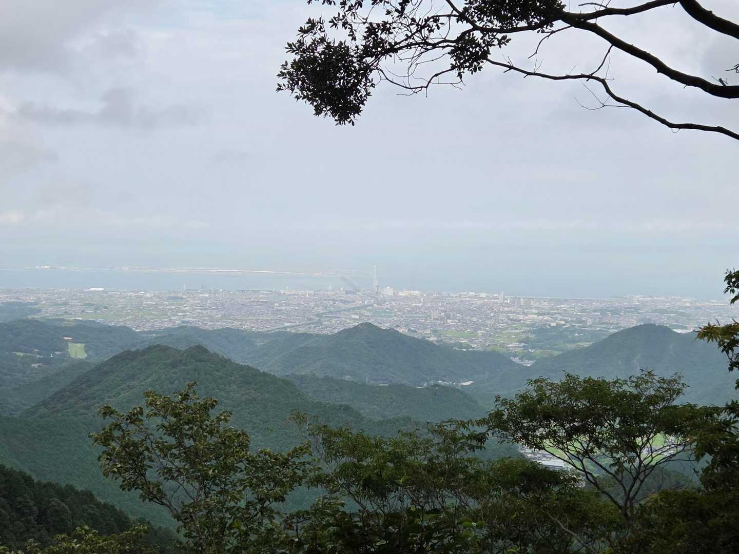 七宝龍寺本堂-経塚権現山登り口-経塚権現山 往復コースの写真