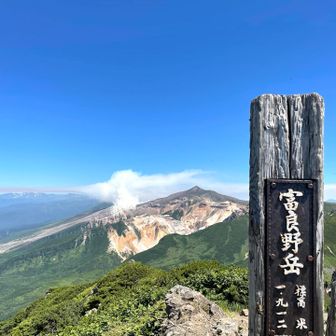絶景の富良野岳山頂！！
