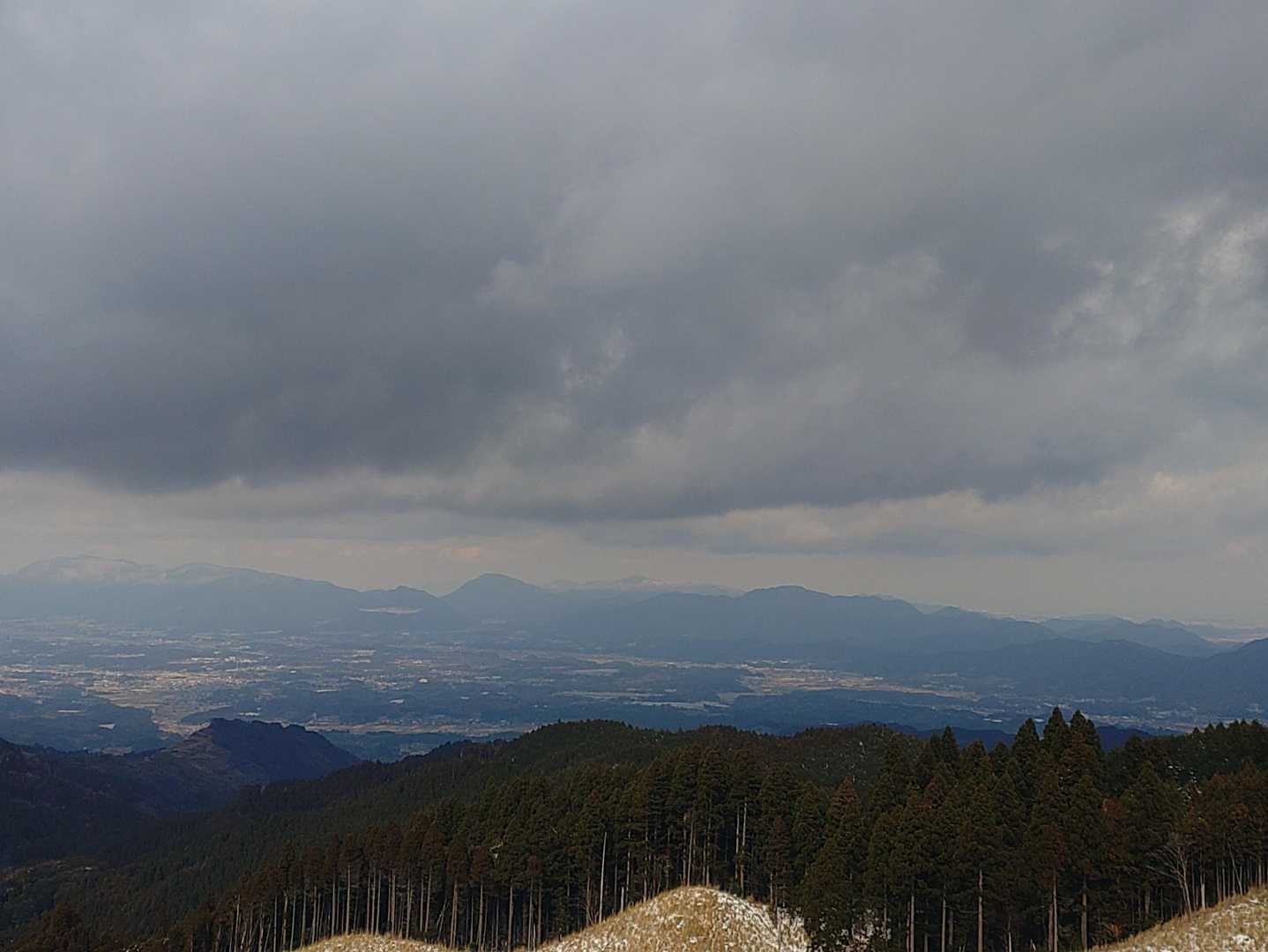福智山方向がバッチリ👍
この後、鹿柵沿いに下って間違った事に気づく😅