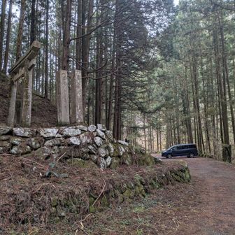 ゲザーン✌
日ごろの行いが良すぎて、車に乗るのと本降りになるのが同時✌俺、邪悪じゃないのかも🦆
　トイレも間に合いました🕺