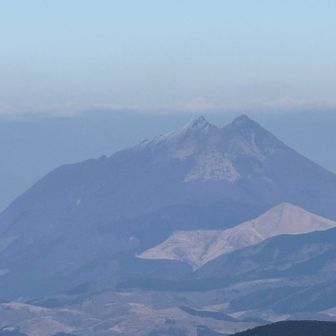 由布岳‥尖ってるなぁ！タイガーマスクに出てきたような‥