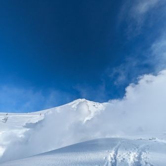 湯気越しの旭岳