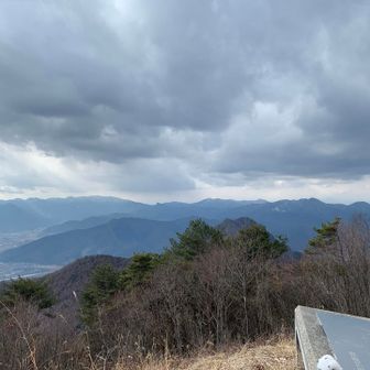 北アルプスは、雲の中。
