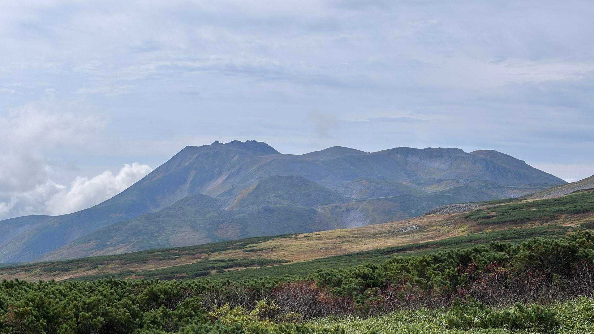 移動途中に“トムラウシ山”🤳🏼
何度も撮っちゃう😊
