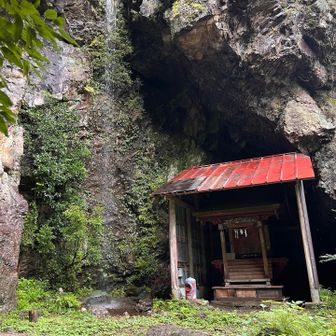 少し足を伸ばして、パーワースポット
滝and⛩️