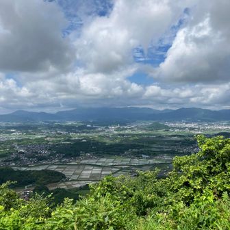 きょうはこれから晴れてくる予報