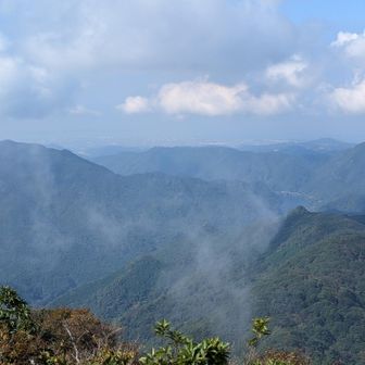 経ヶ岳山頂から