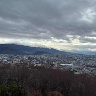 どんよりな高ボッチ！
予定はこの山でした🤗