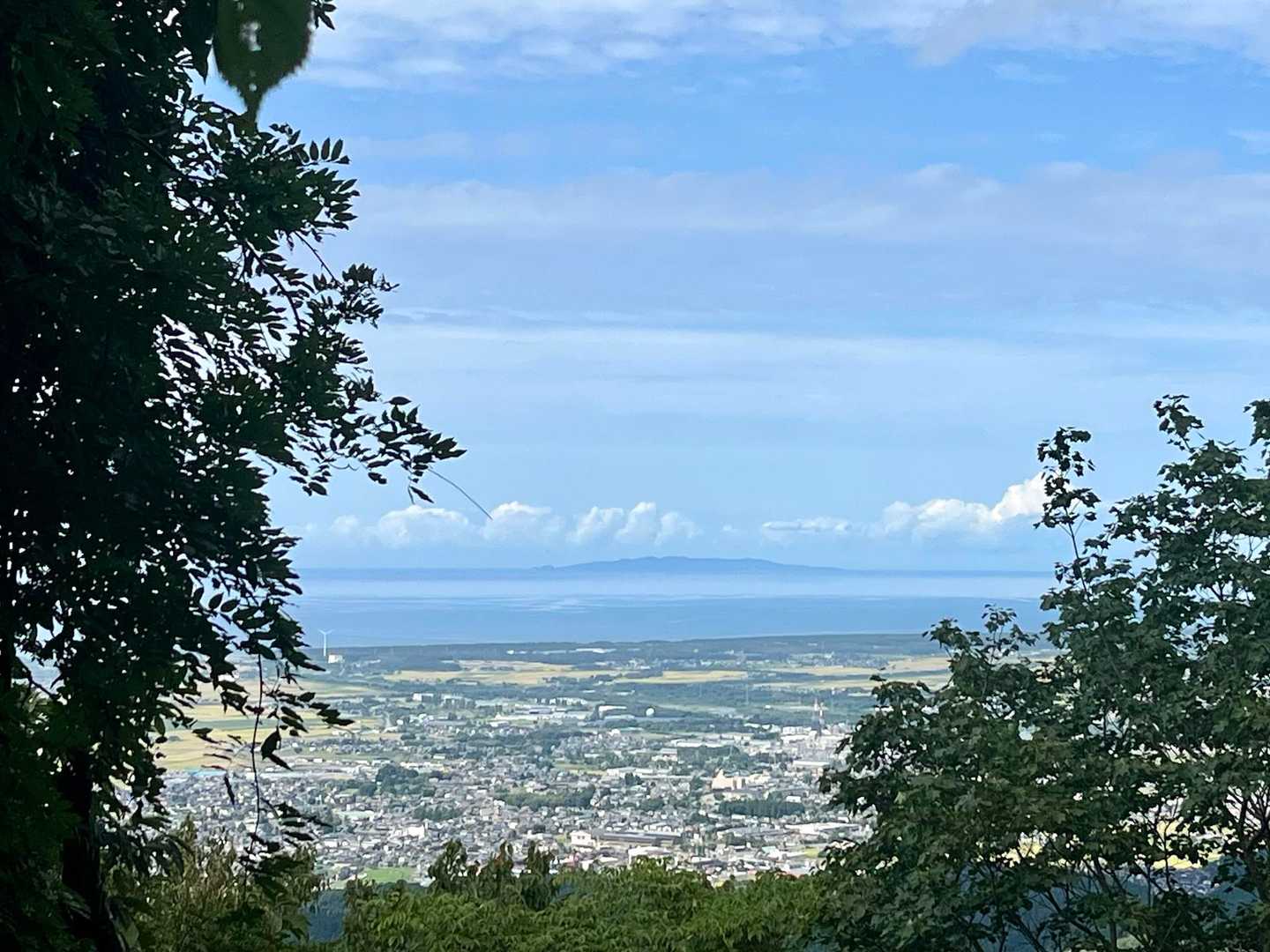 中条市街と粟島ビューポイント❣️