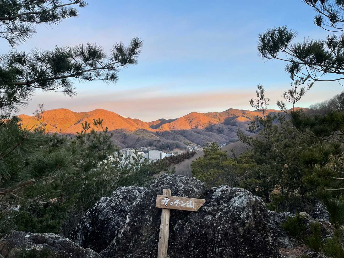 程なく
ガッテン山🅿️