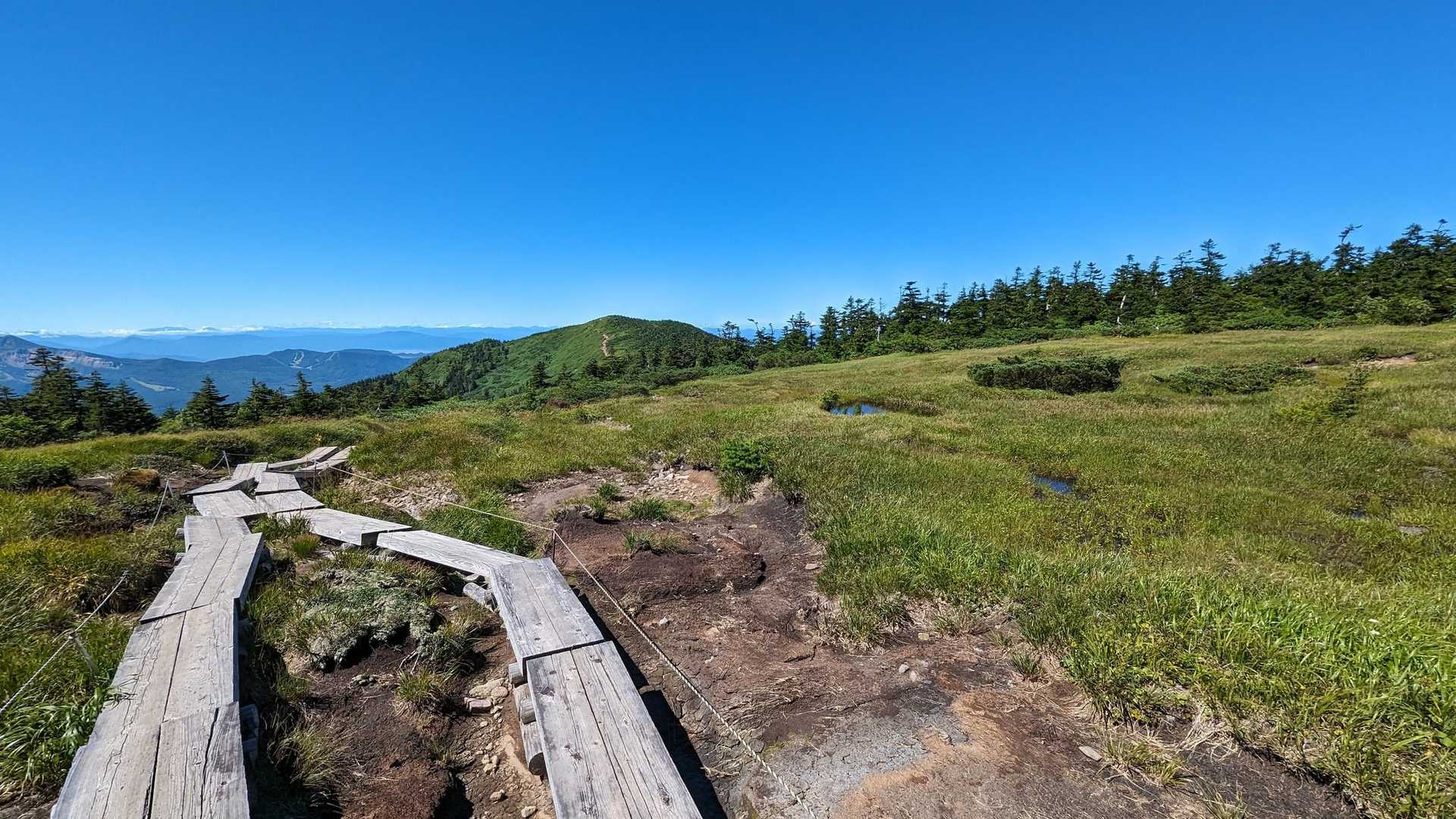 ロープウェイ終点-西吾妻山 周回コースの写真