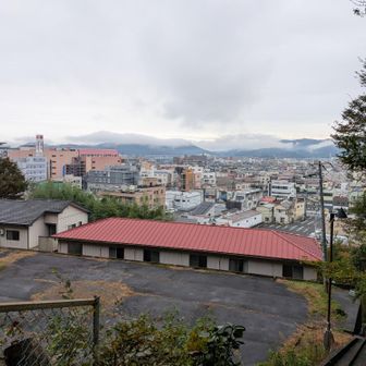 羽黒山から降りた眺望スポット😀

この眺望はオススメです☺