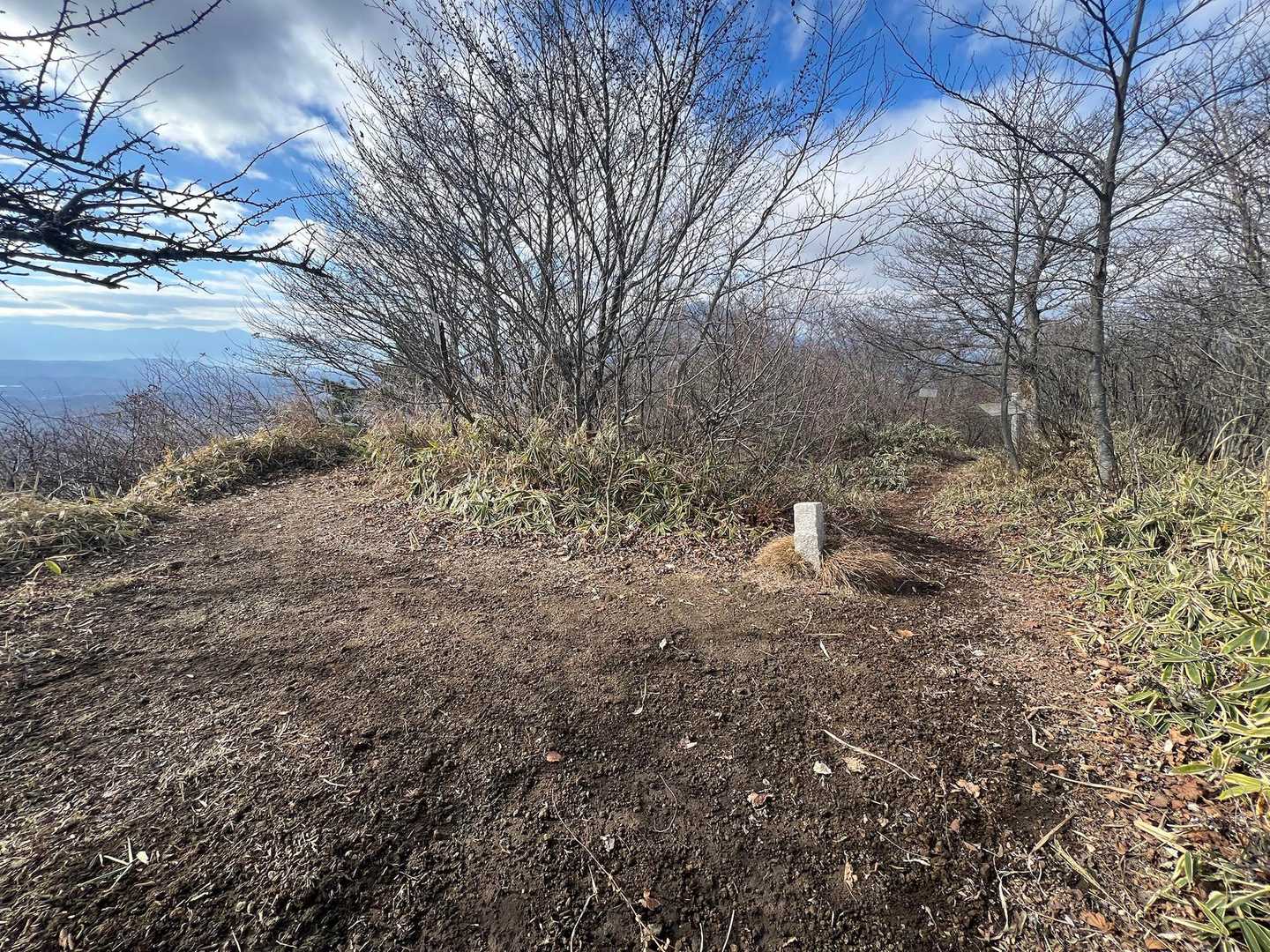 ここも山頂独り占めです(⑉• •⑉)❤︎