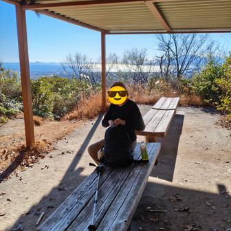 丸山からは東西の山が良く見えました