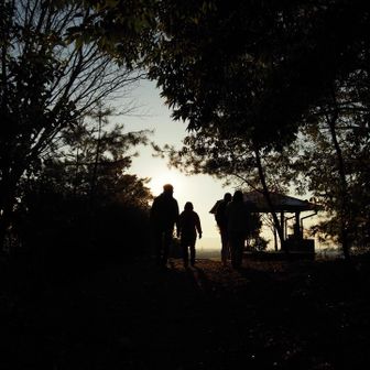                       1人で来て、5人で帰る🤭

             私は幸せな時間を過ごしていますよ😌
