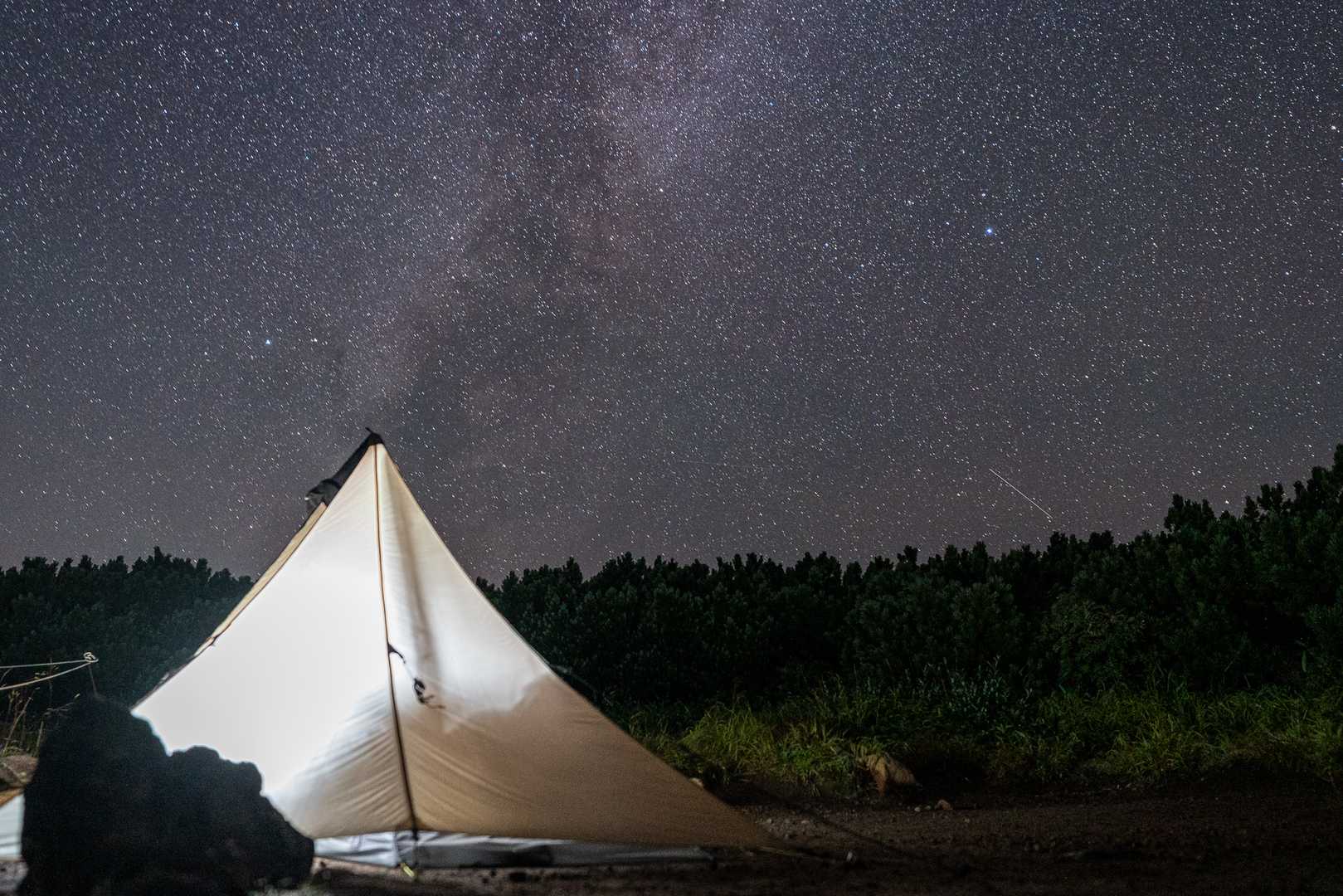 岩尾別登山口-羅臼岳-南岳-知円別岳-硫黄山-硫黄山登山口 縦走コースの写真