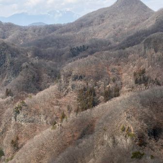 荒船山と隣りに浅間山