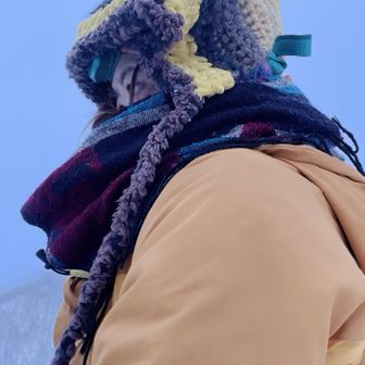 じーーー
(朝日出ろ出ろ出ろーーー！).