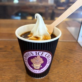 コーヒーソフトもいただきます（シナモン抜き）