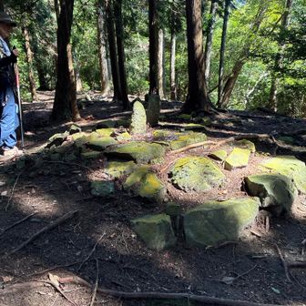ケーブルなしに比叡山に登る途中の西山峠